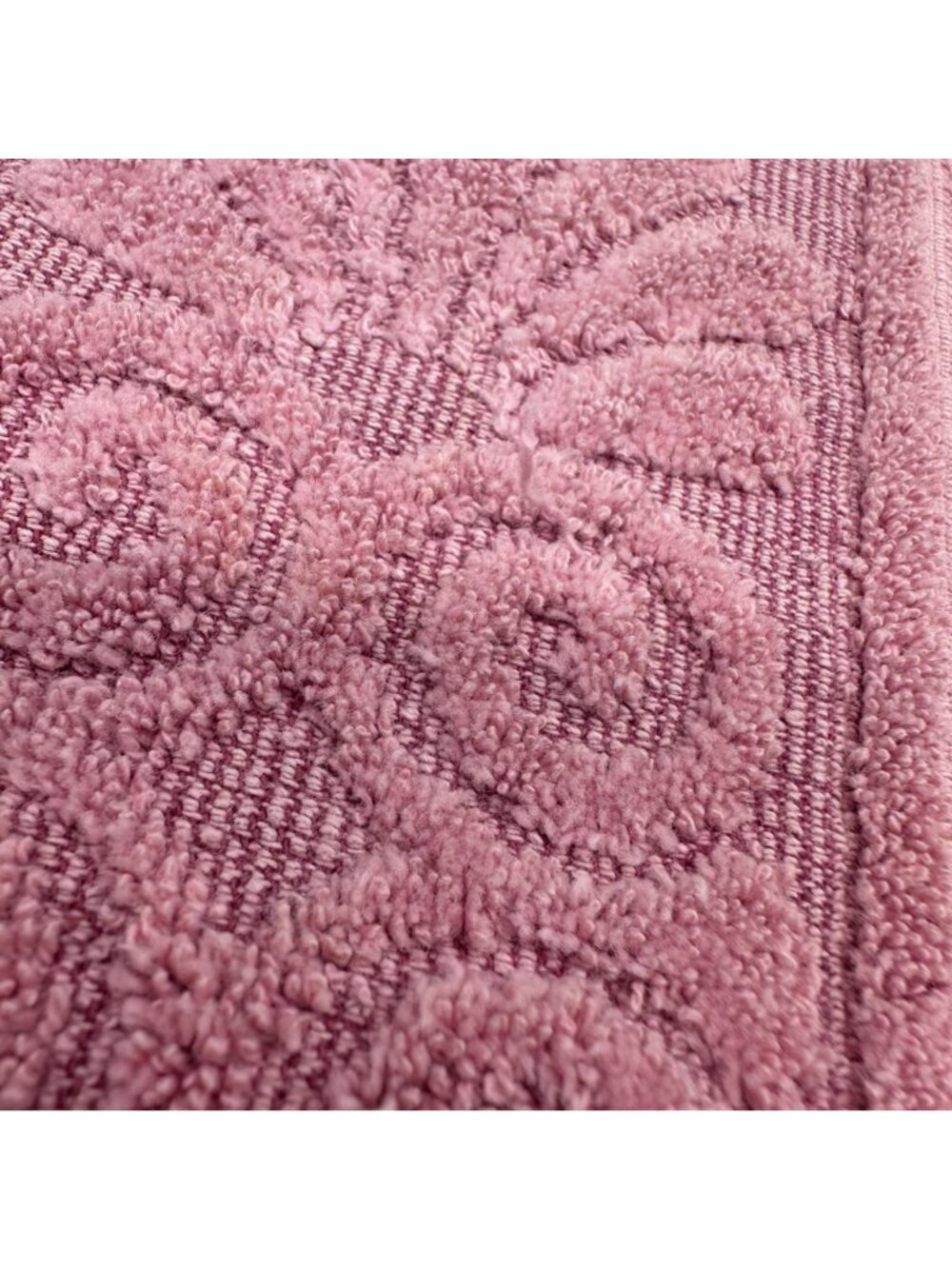 Vintage Bath Towel Cannon Monticello USA Pink Seashells 1980s Sculpted Retro - Picture 6 of 11